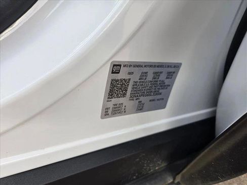 Used 2025 Chevrolet Equinox LT AWD/4WD image 24