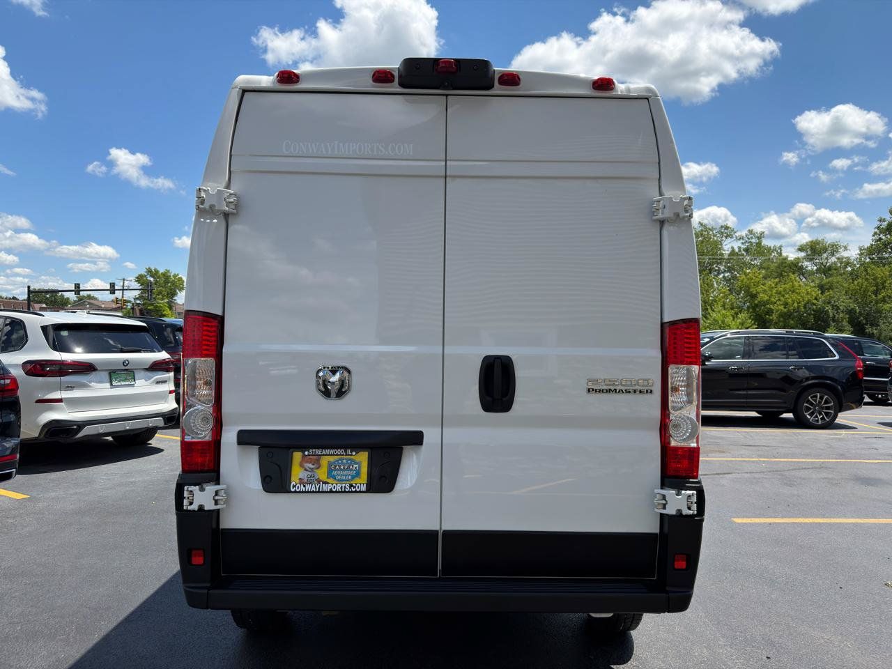 Used 2024 RAM ProMaster 2500 w/ Convenience Group FWD image 7
