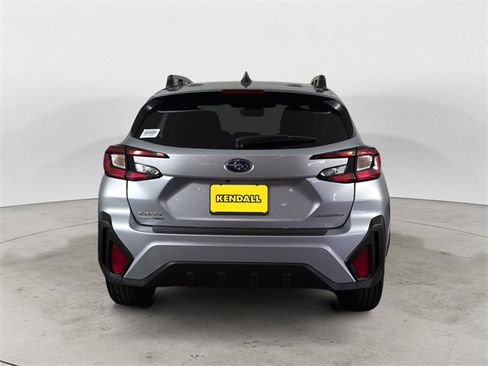 Certified 2025 Subaru Crosstrek 2.0i Premium image 4