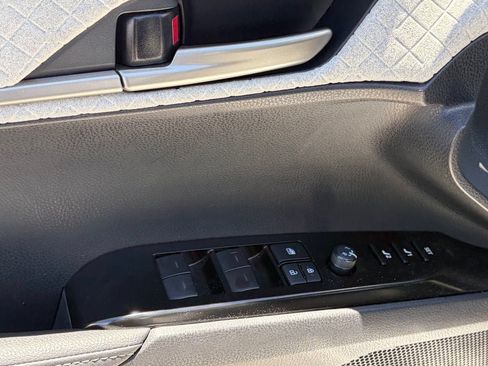 Used 2025 Toyota Camry XLE w/ Premium Package FWD image 6