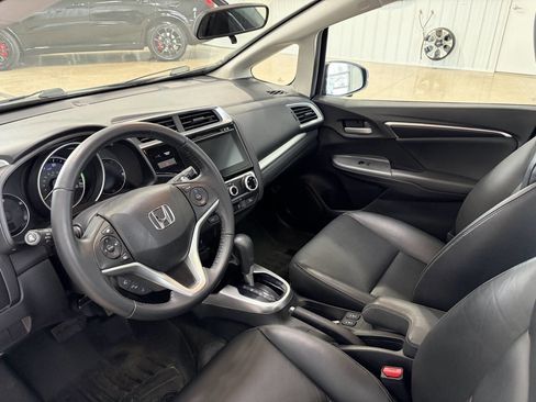 Used 2015 Honda Fit EX image 33