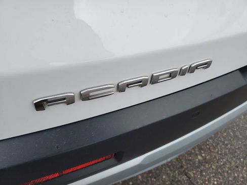 Used 2020 GMC Acadia SLE w/ Driver Convenience Package image 39