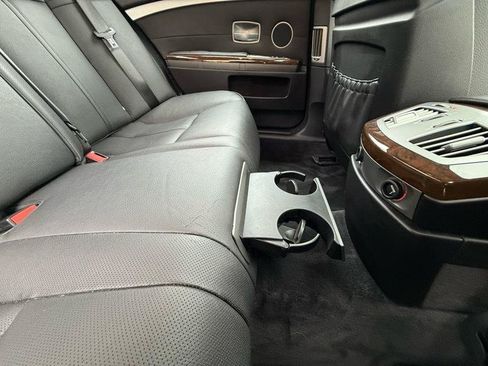 Used 2006 BMW 750i RWD image 53
