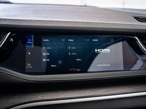 Used 2024 Jeep Grand Cherokee Limited 4xe image 32