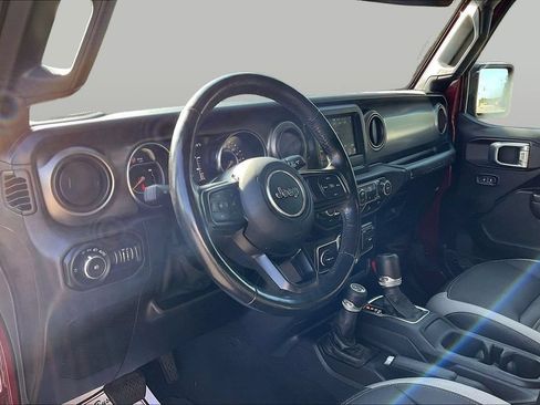 Used 2021 Jeep Wrangler Unlimited Sport AWD/4WD image 14