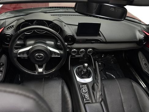 Used 2023 MAZDA MX-5 Miata Grand Touring RWD image 48