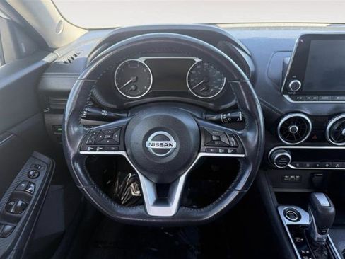 Used 2021 Nissan Sentra SV image 11