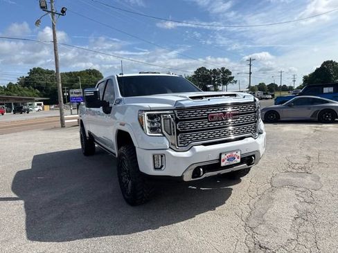 Used 2022 GMC Sierra 2500 Denali w/ Denali Ultimate Package AWD/4WD image 10