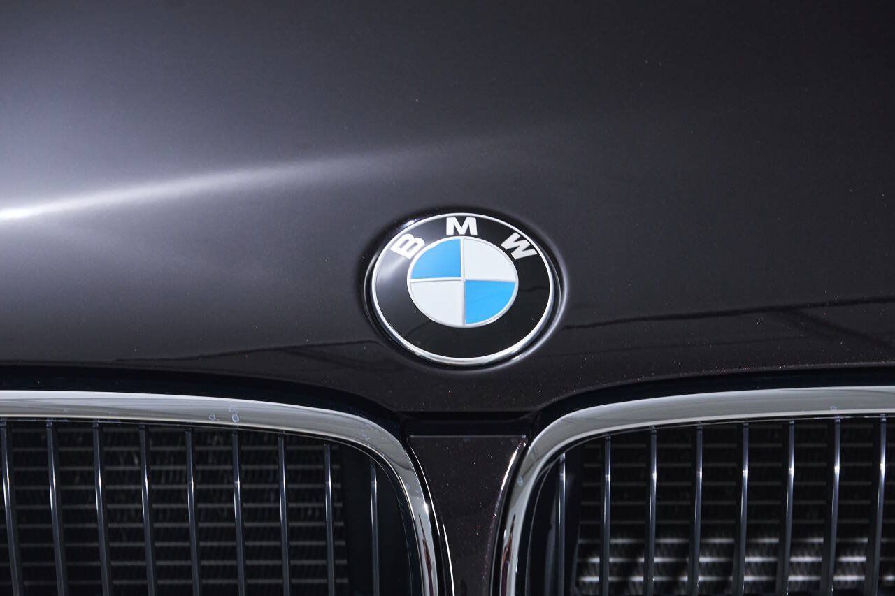 Used 2013 BMW M3 Coupe RWD image 40