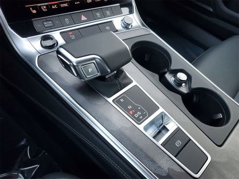 New 2025 Audi A6 Premium Plus image 25