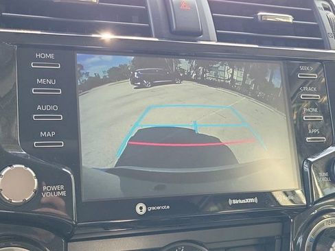 Used 2022 Toyota 4Runner TRD Off-Road Premium w/ Moonroof Package AWD/4WD image 32