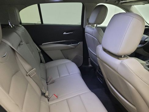 Used 2020 Cadillac XT4 Luxury FWD image 19