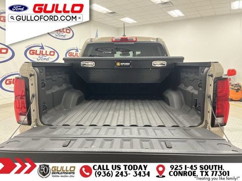 Used 2024 Chevrolet Colorado ZR2 w/ ZR2 Convenience Package III AWD/4WD image 11