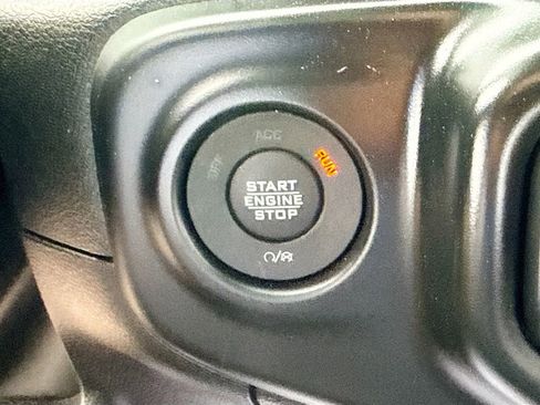 Used 2023 Jeep Wrangler Unlimited Sahara w/ Cold Weather Group image 24