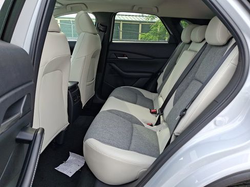 New 2026 MAZDA CX-30 Aire Edition AWD/4WD image 8