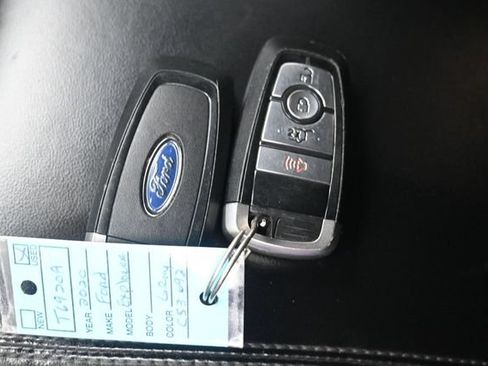 Used 2020 Ford Explorer XLT w/ Cold Weather Package AWD/4WD image 15
