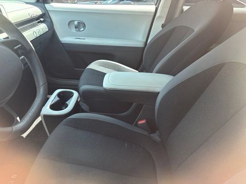 Used 2024 Hyundai Ioniq 5 SEL RWD image 22