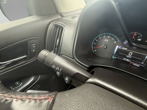 Used 2017 GMC Canyon SLE w/ All Terrain X Package image 22