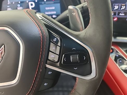 Used 2023 Chevrolet Corvette Stingray Premium Cpe w/ Z51 Performance Package RWD image 32