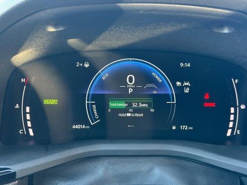 Used 2025 Toyota Camry SE image 22