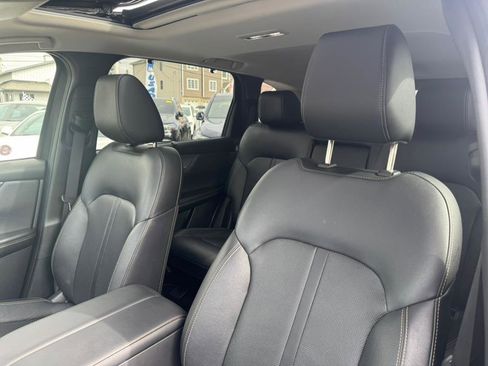 Used 2024 MAZDA CX-90 3.3 Turbo w/ Preferred Plus image 38