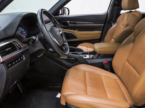 Used 2022 Kia Telluride SX w/ Nightfall Edition Package AWD/4WD image 9