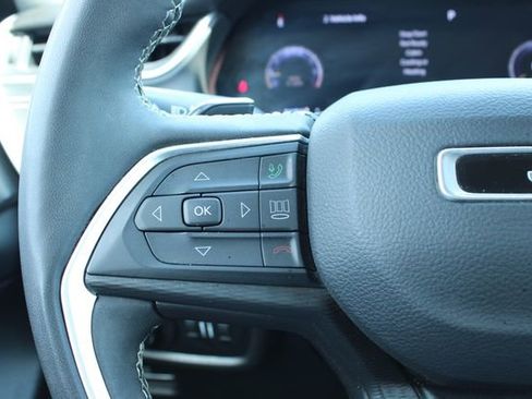 Used 2023 Jeep Grand Cherokee L Laredo w/ Luxury Tech Group I image 23