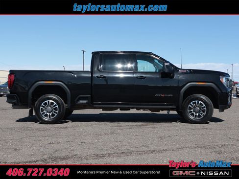 Used 2023 GMC Sierra 2500 AT4 w/ AT4 Preferred Package image 3