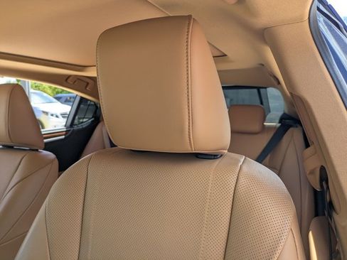 Used 2024 Lexus ES 350 Ultra Luxury w/ Accessory Package (Z1) FWD image 15