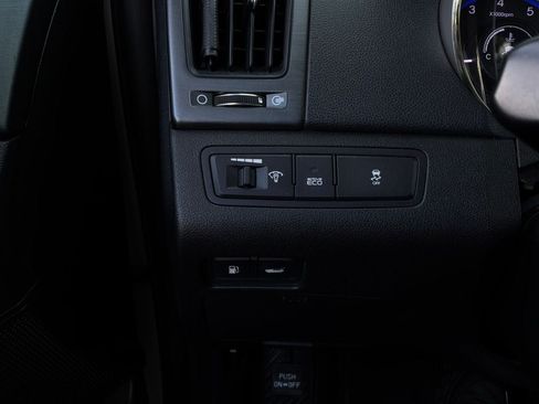 Used 2011 Hyundai Sonata SE w/ Navigation & Sunroof Pkg 4 FWD image 23