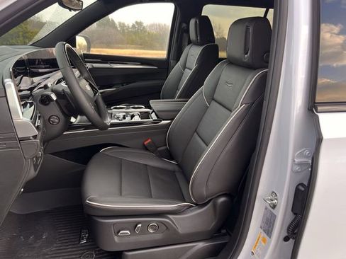 Certified 2026 Cadillac Escalade Sport w/ Touring Package image 24