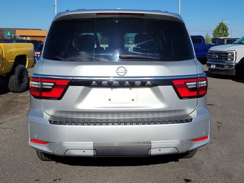 Used 2021 Nissan Armada SV AWD/4WD image 11