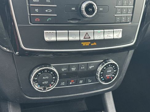 Used 2017 Mercedes-Benz GLS 450 4MATIC image 28