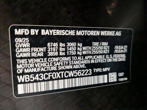 Used 2026 BMW iX xDrive45 AWD/4WD image 17