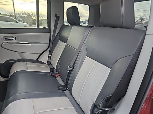 Used 2008 Jeep Liberty Limited w/ Premium Group II image 11