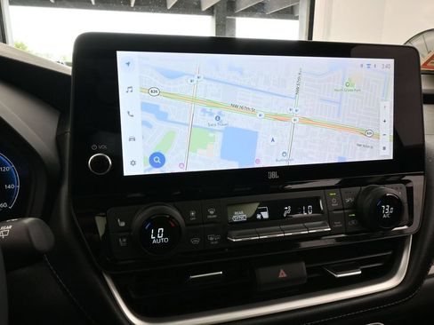 Used 2025 Toyota Grand Highlander AWD image 20