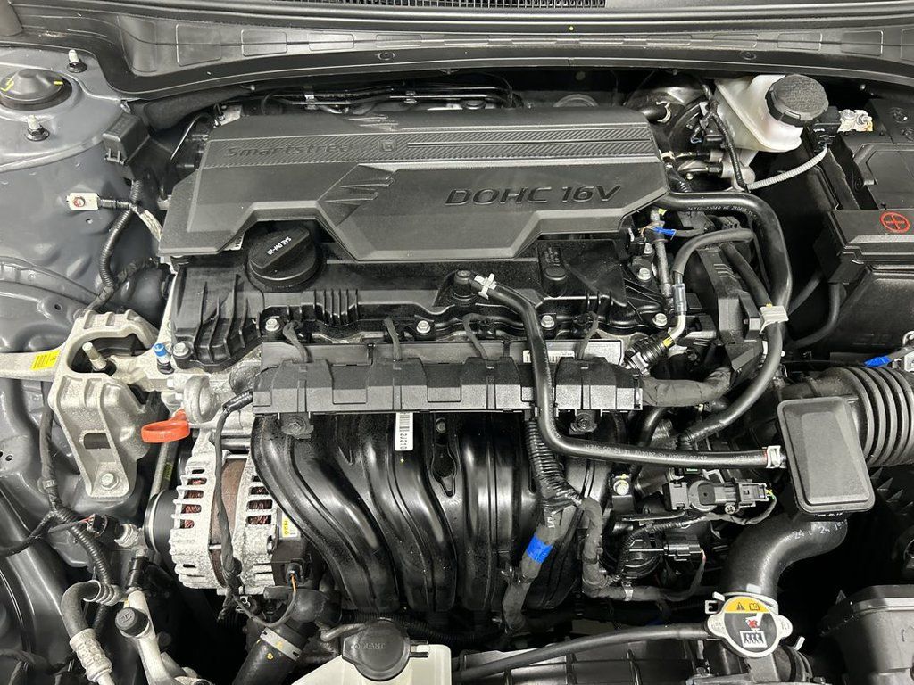 Used 2024 Hyundai Elantra SEL w/ Convenience Package FWD image 25