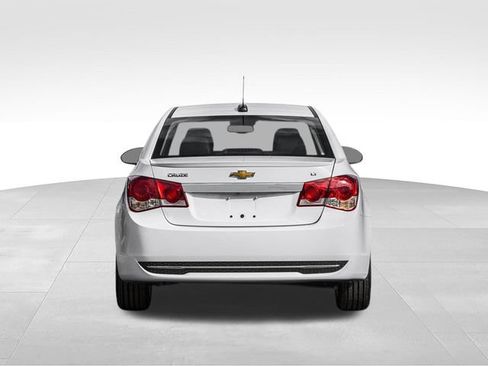 Used 2016 Chevrolet Cruze LT FWD image 5
