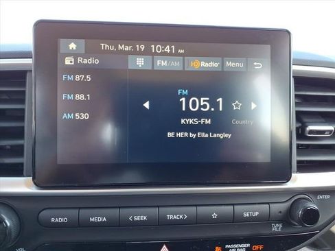 New 2026 Hyundai Venue SE image 6