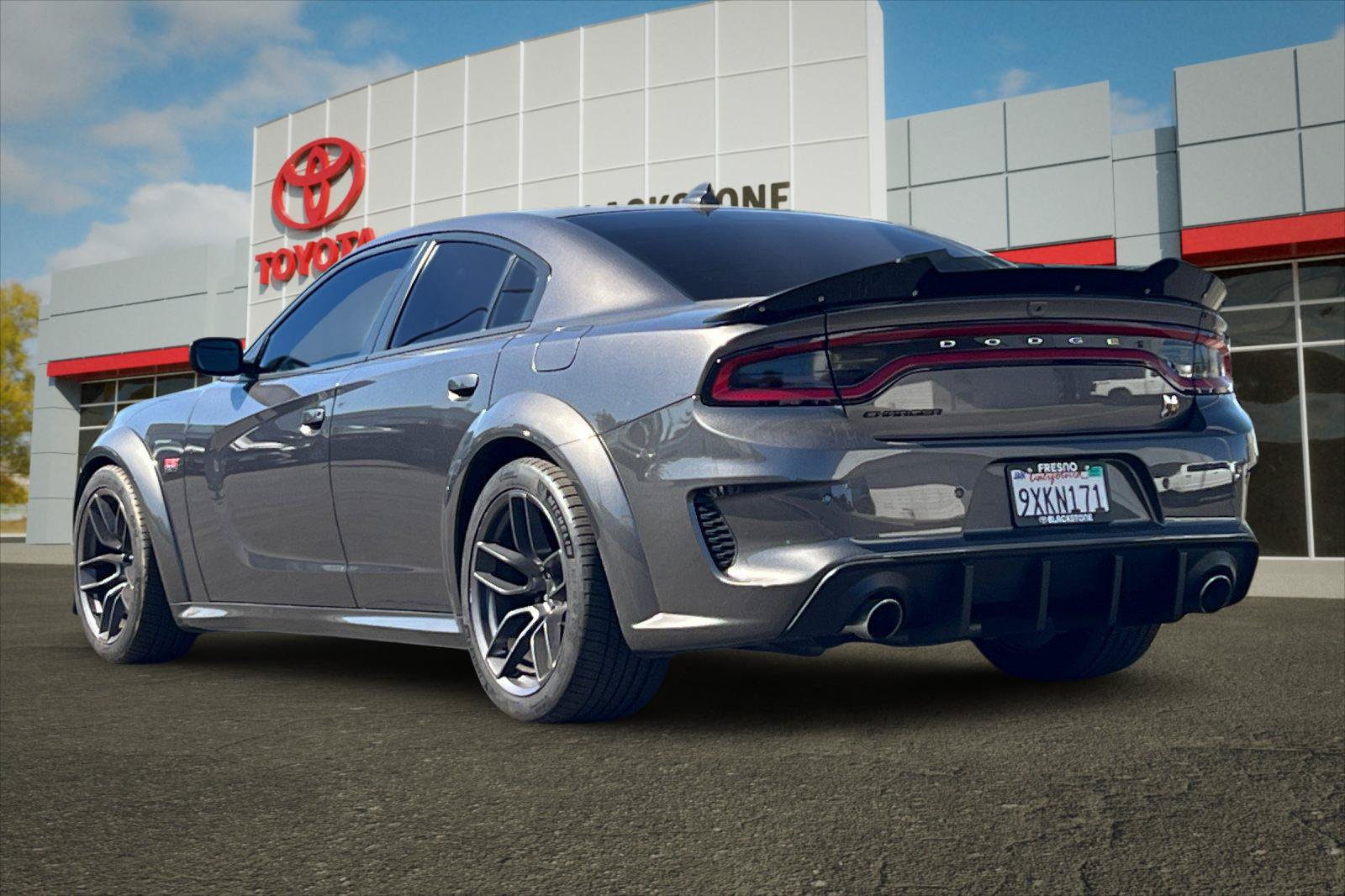 Used 2021 Dodge Charger Scat Pack RWD image 5