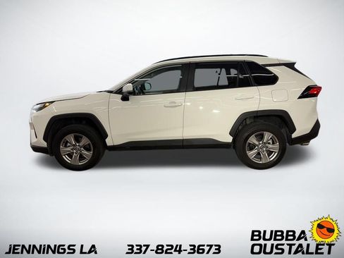 Used 2023 Toyota RAV4 XLE w/ Convenience Package FWD image 2