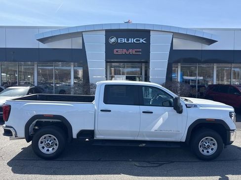 New 2024 GMC Sierra 2500 Pro image 3