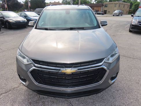 Used 2018 Chevrolet Traverse LT FWD image 32