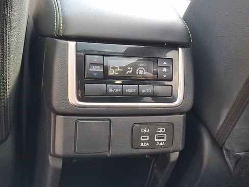 Used 2023 Subaru Ascent Onyx Edition AWD/4WD image 13