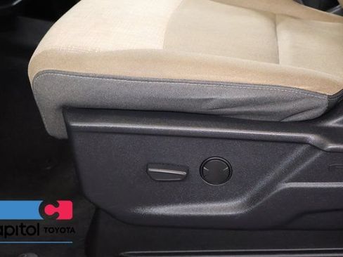 Used 2023 Ford F150 XLT AWD/4WD image 12