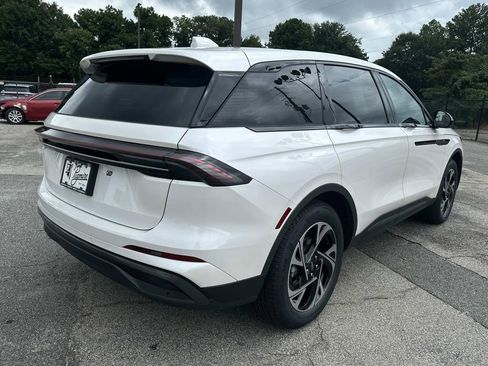 New 2025 Lincoln Nautilus Premier w/ Equipment Group 102A image 7