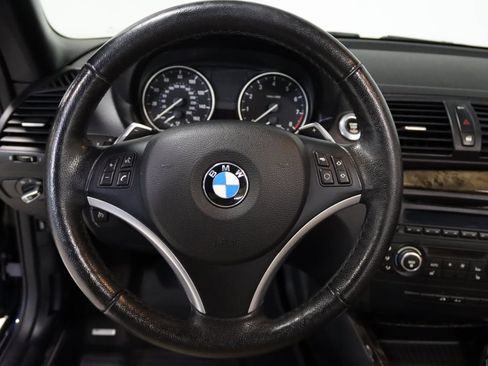 Used 2012 BMW 135i Convertible image 41