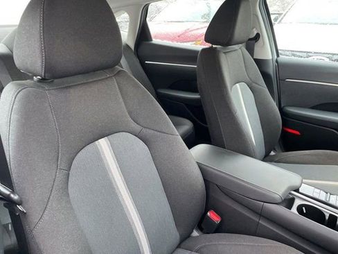 Used 2022 Hyundai Sonata SE image 9