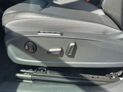 Used 2023 Volkswagen ID.4 Pro S AWD/4WD image 24