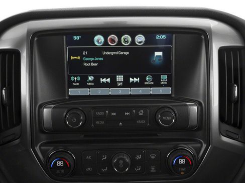 Used 2017 Chevrolet Silverado 1500 LT w/ All Star Edition AWD/4WD image 13